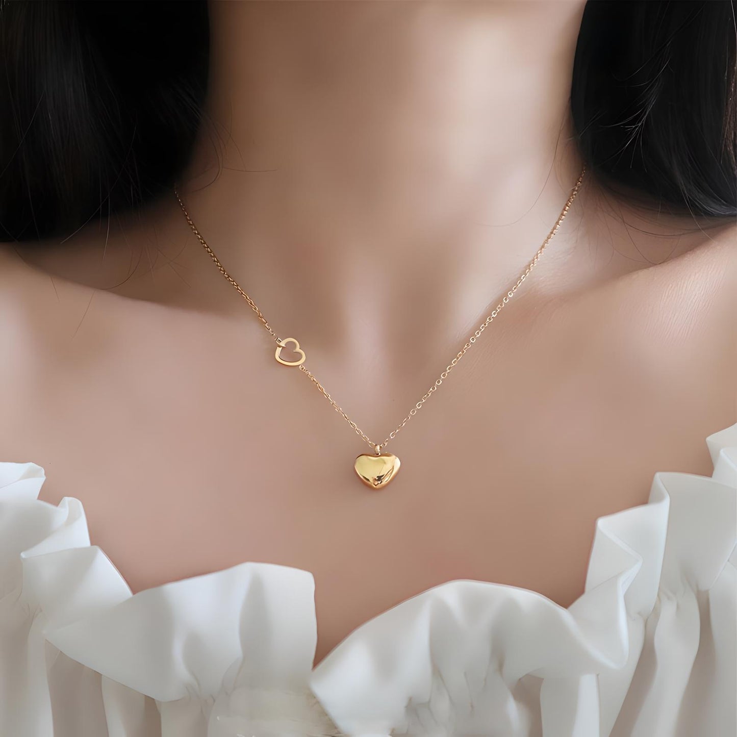 Luxurious Gold Necklace with Heart of Love - BBKaddo