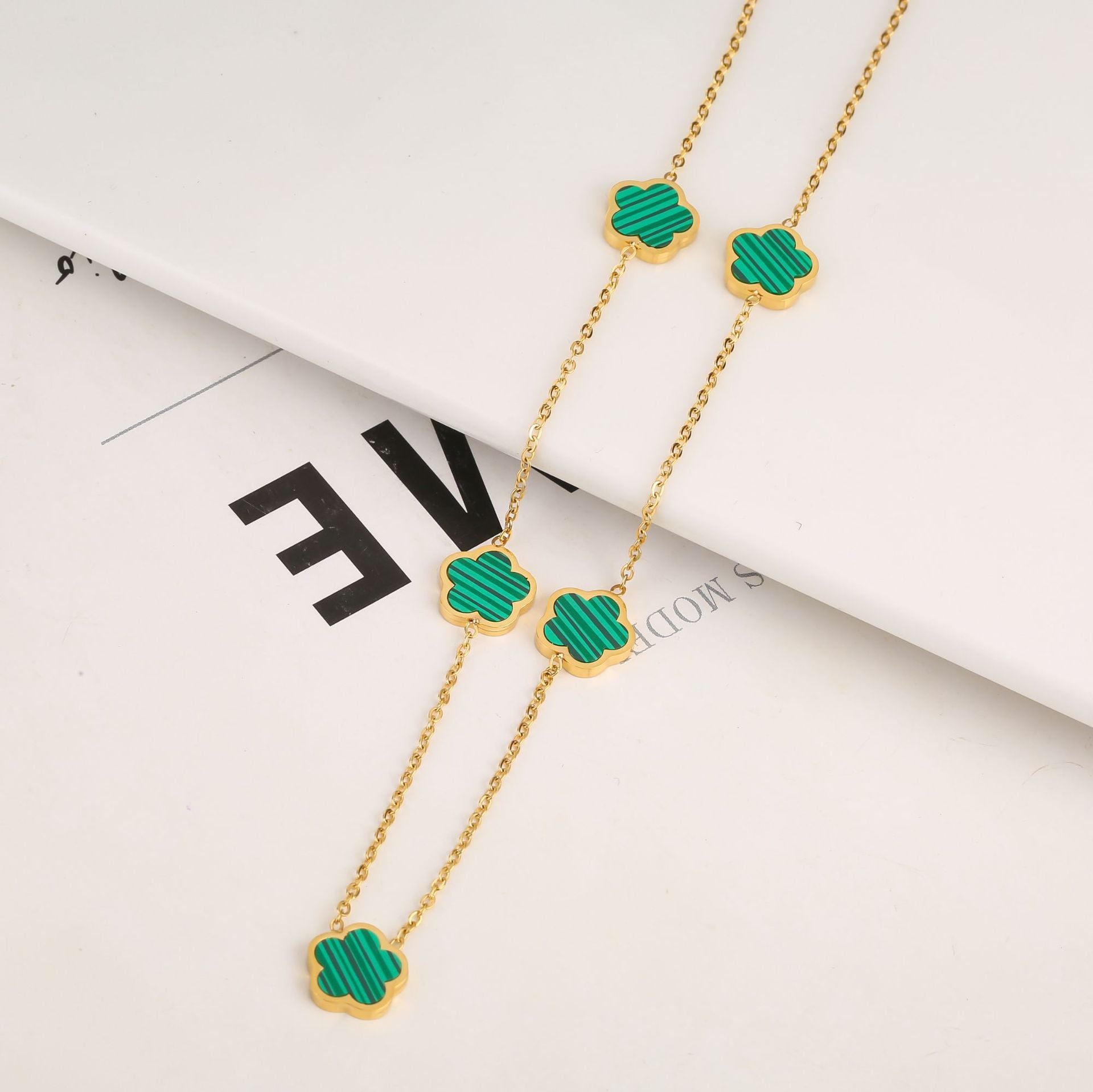 Set of Clover Bracelet, Necklace and Earring - BBKaddo